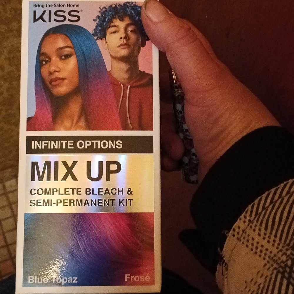 KISS Mix Up Hair Dye